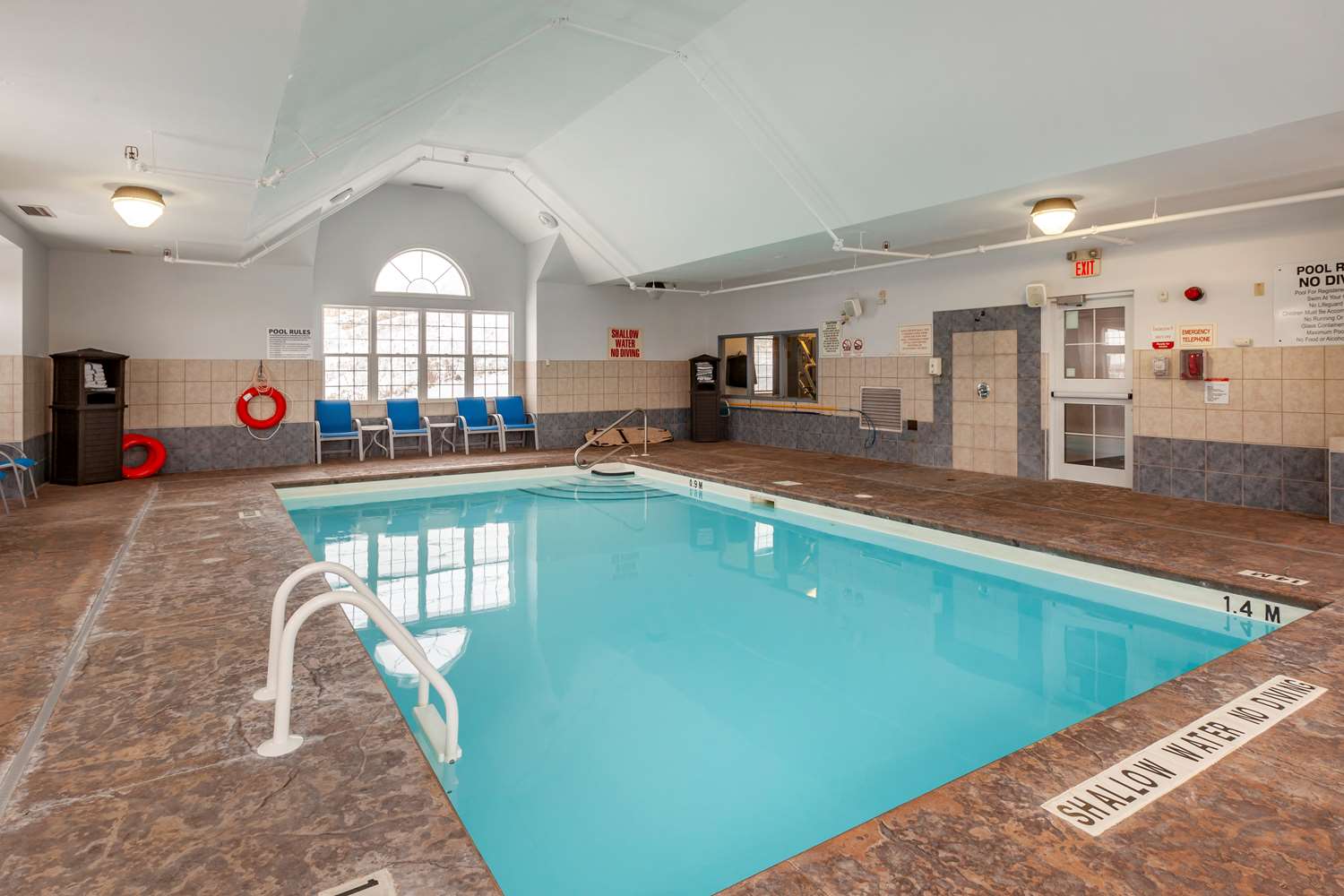 Best Western Plus Woodstock Inn & Suites 5/22