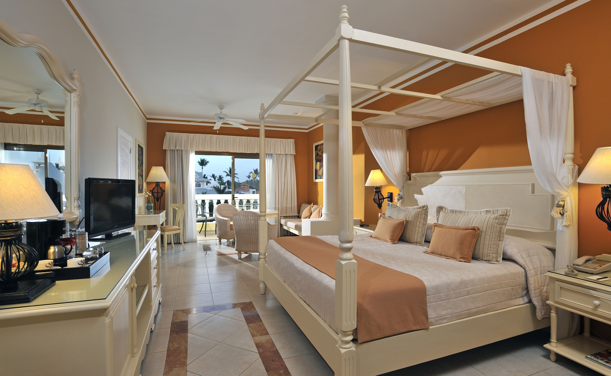 JUNIOR SUITE, DELUXE