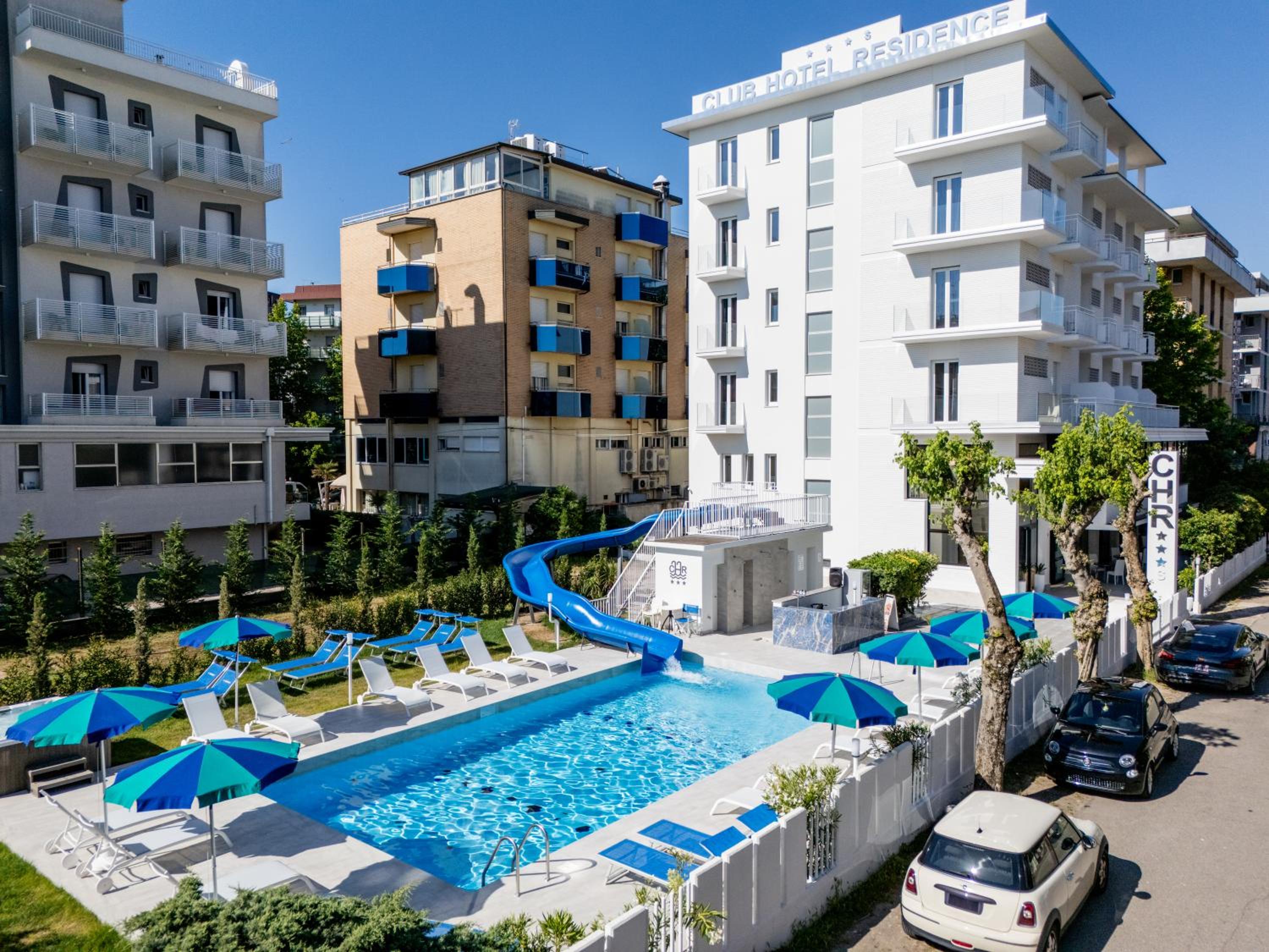 Club Hotel Residence 20/30