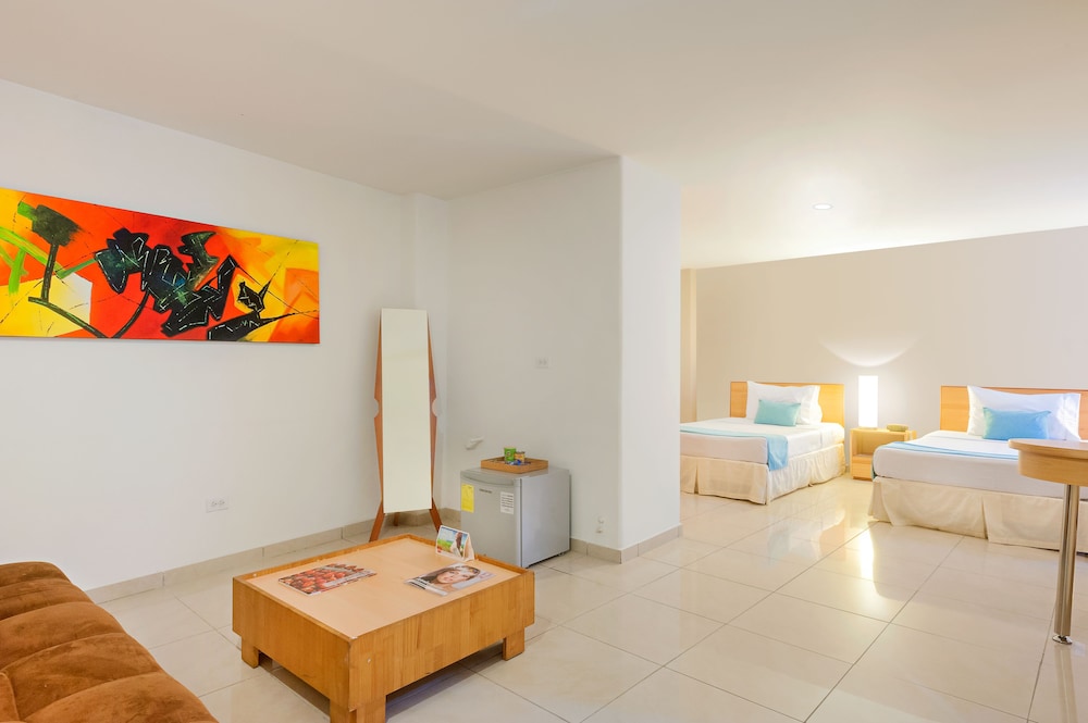 Hotel MS Centenario Superior 37/47