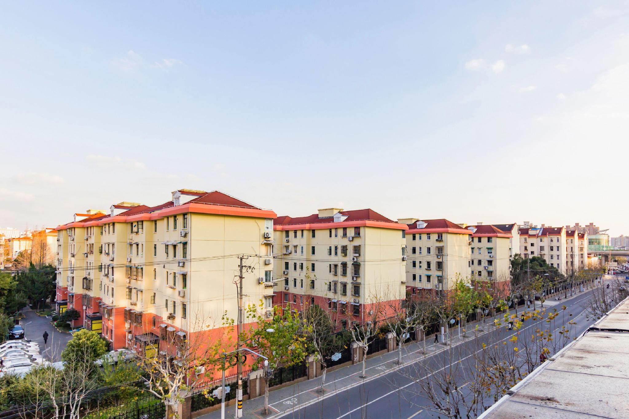 Vienna Hotel (Shanghai Jing'an Gaoping Road) 5/44