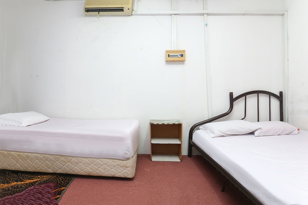 SPOT ON 89755 D&d Budget Inn 14/26
