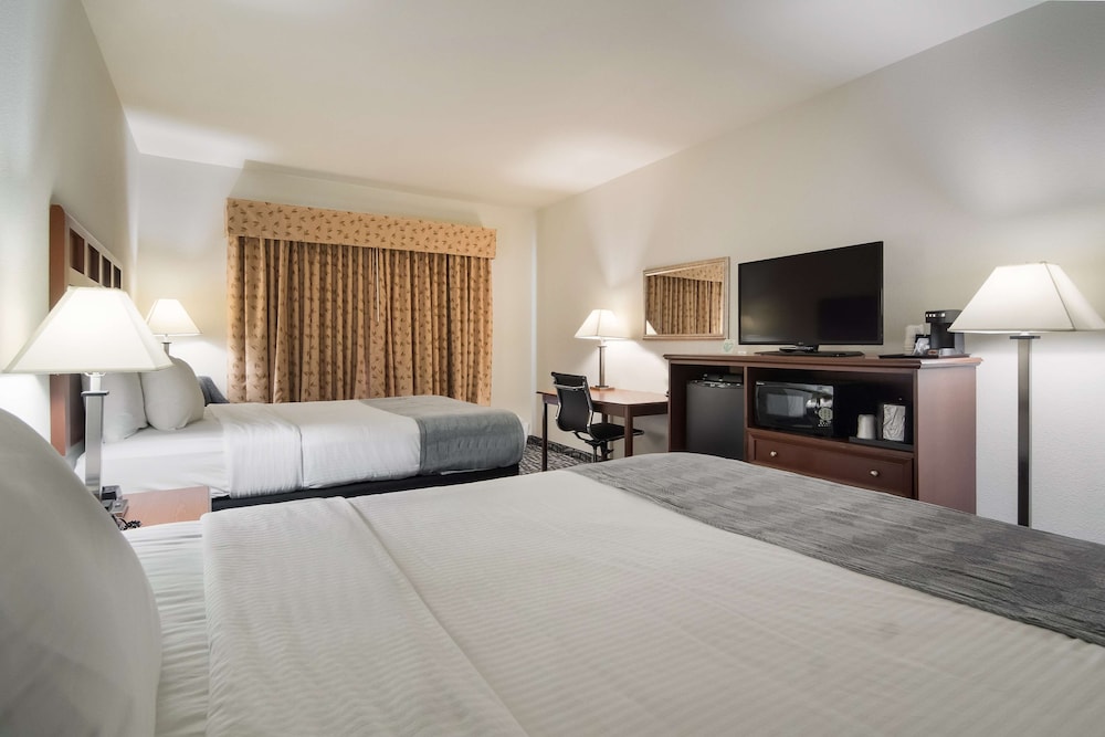Best Western Comanche Inn 11/38