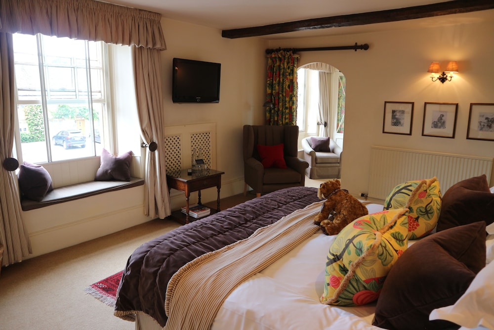 The Manor House 43/66