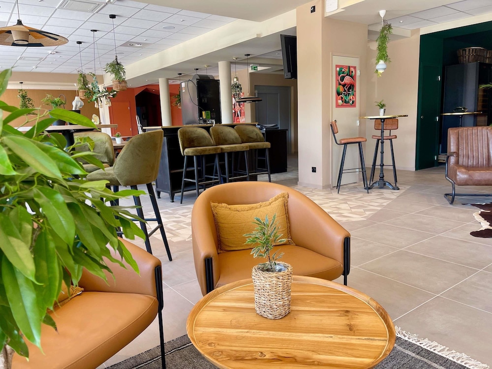 Ibis Budget Saint Martin De Crau Porte De Camargue 35/57