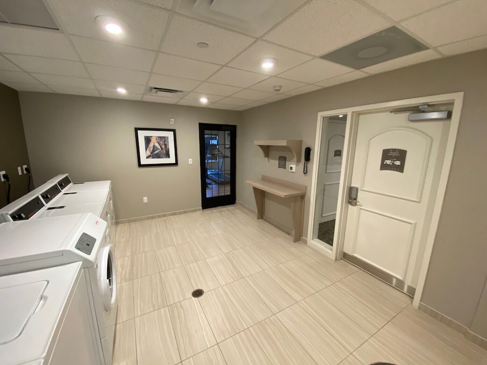Staybridge Suites Fort Lauderdale Airport - West 21/53