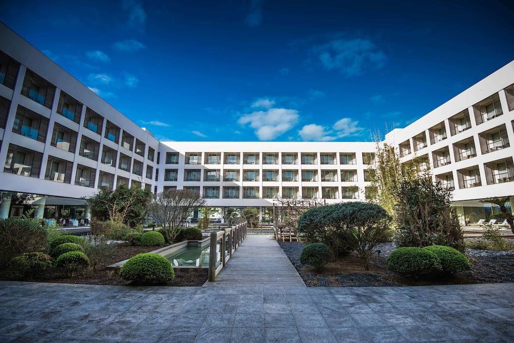 Azoris Royal Garden - Leisure & Conference Hotel 74/78