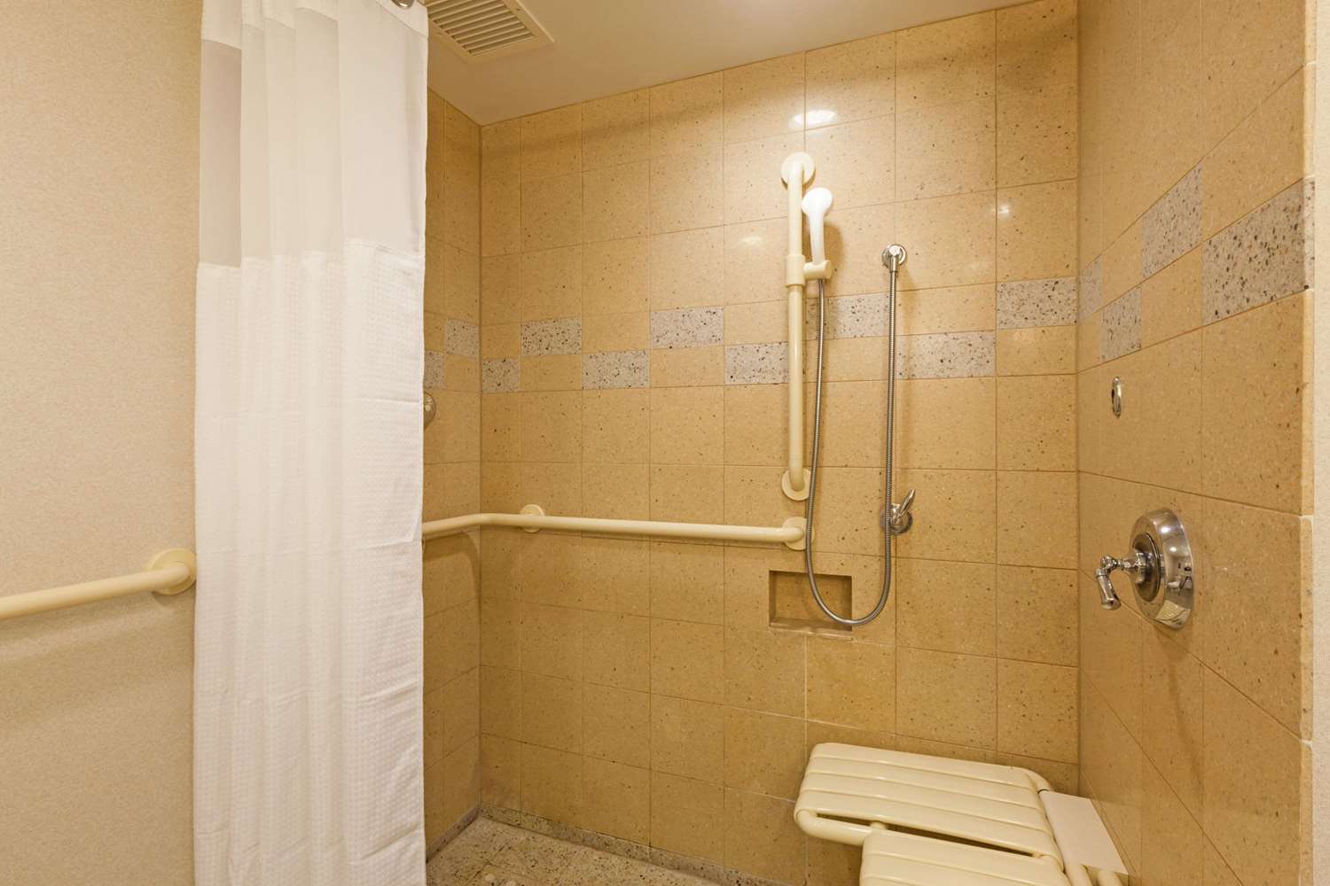 Wyndham Grand Pittsburgh Downtown 37/37