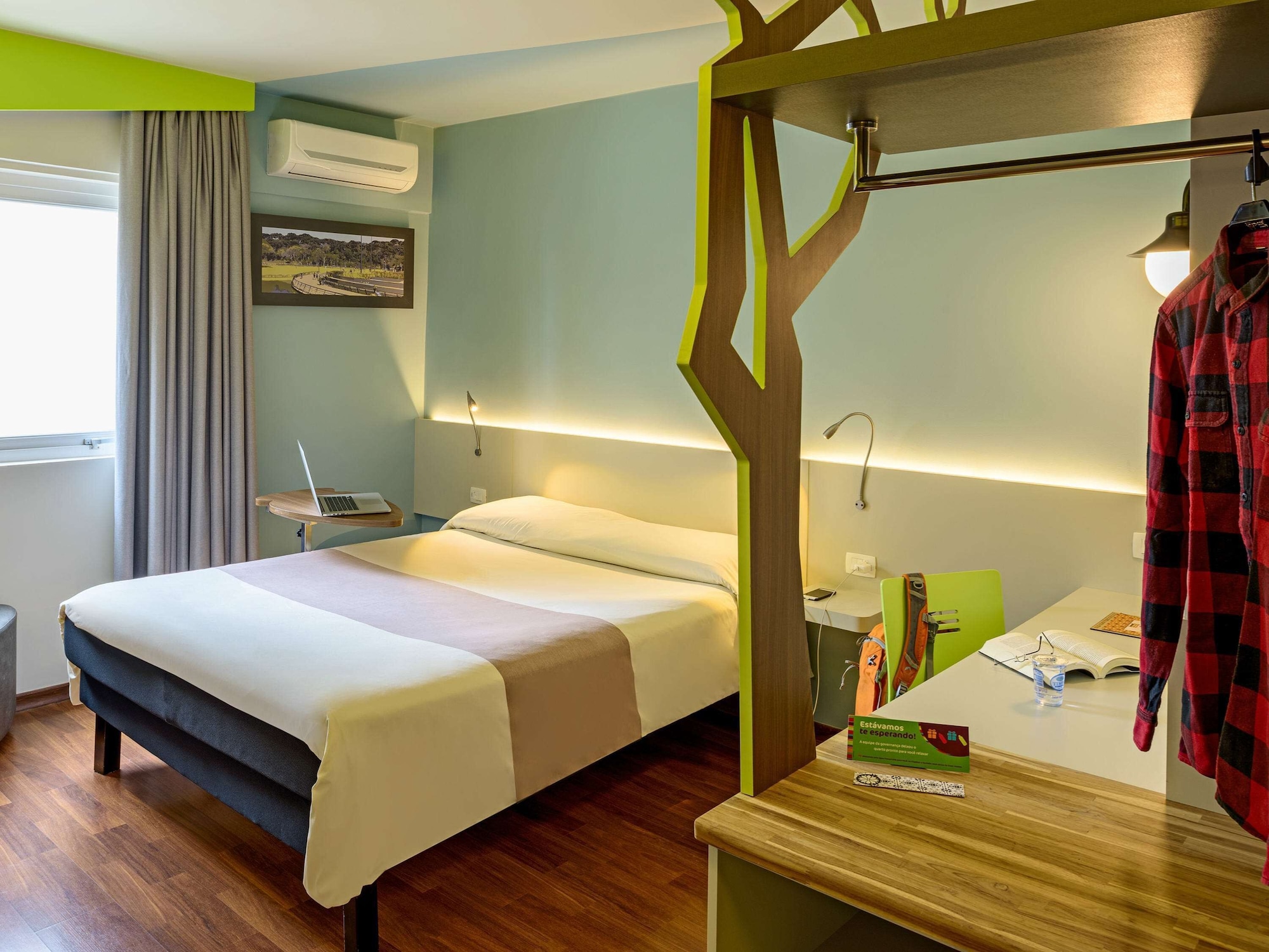 APARTMENT, DOUBLE BED