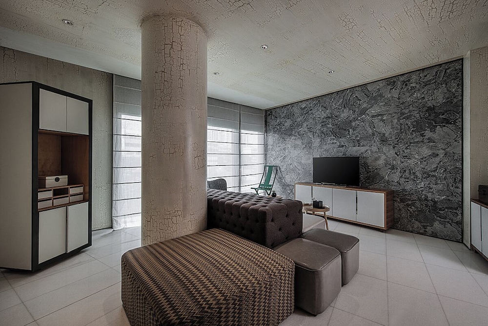 Hui Hotel 42/65