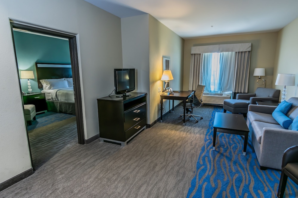Holiday Inn Houston Webster 43/63
