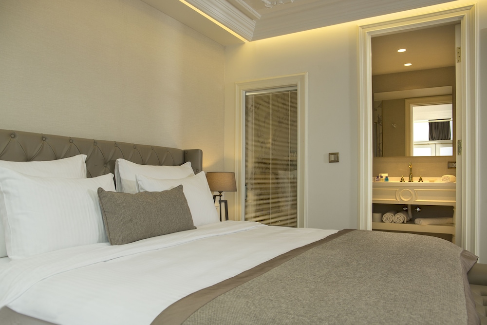 Mina Hotel 6/69