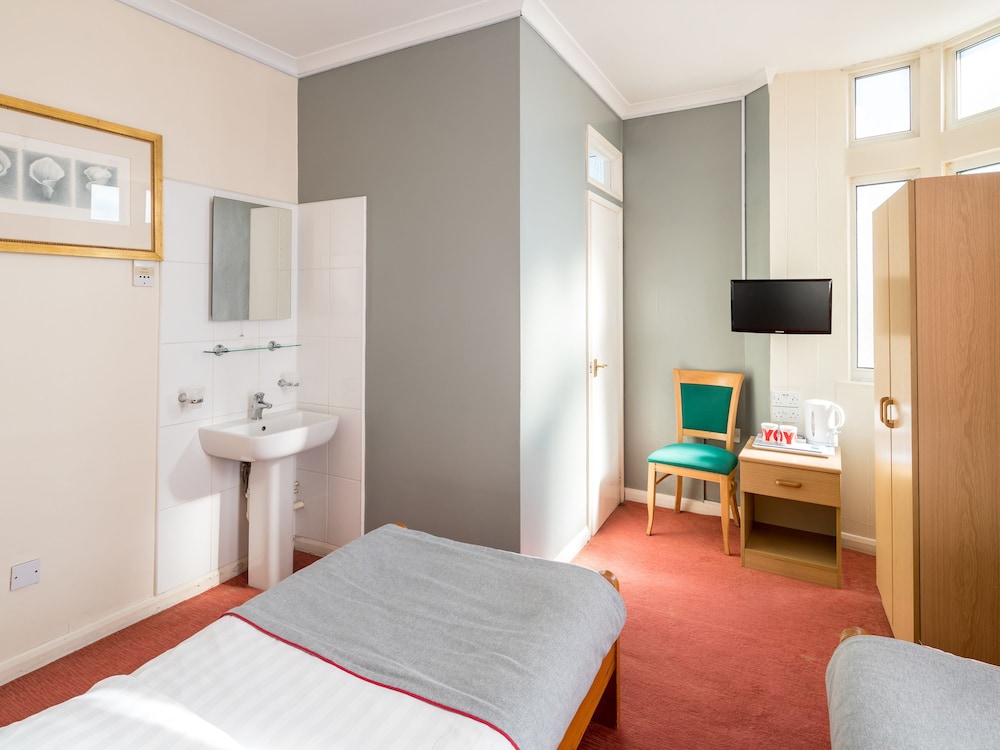 OYO Bros Inn Hotel 21/50