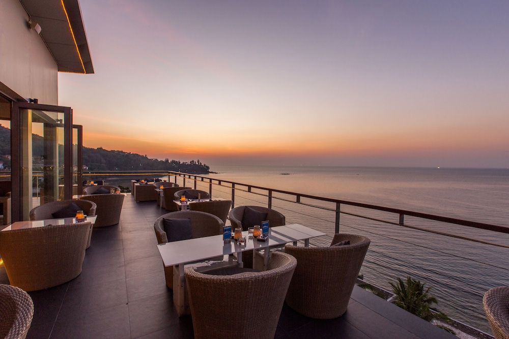 Cape Sienna Phuket Gourmet Hotel Villas 68/75