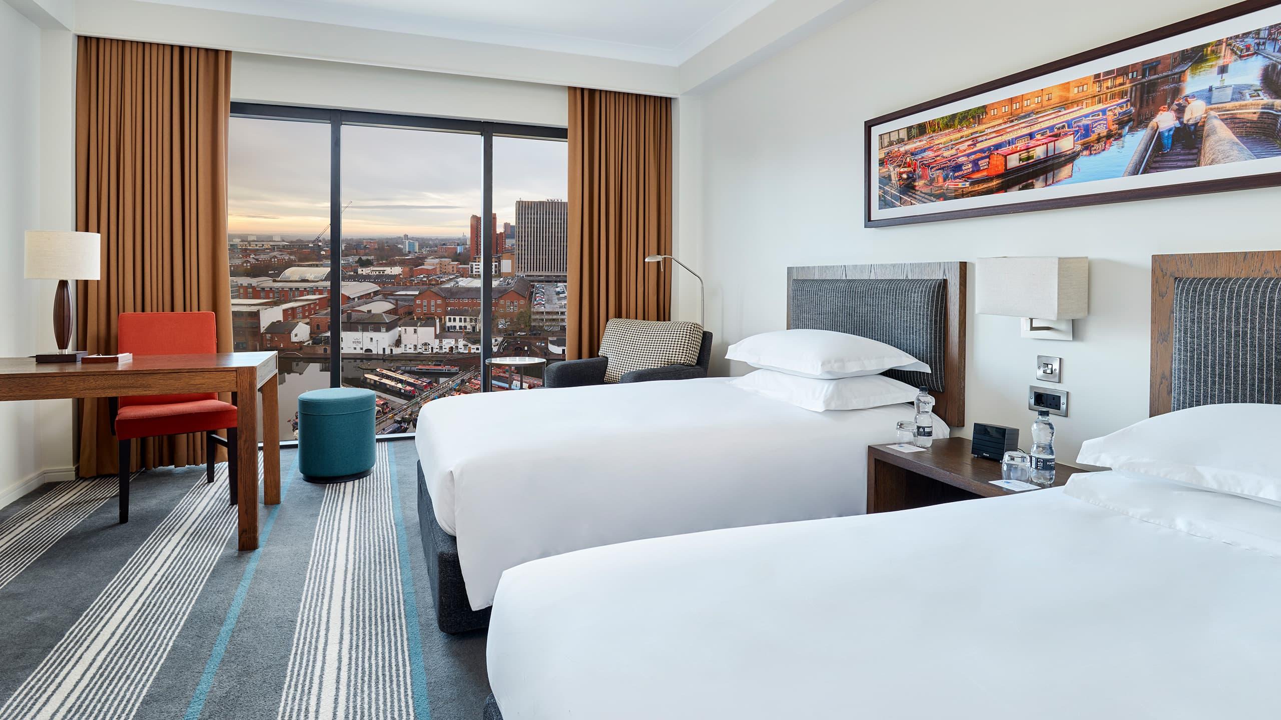 Room, Twin Beds, Canal View, High Floor