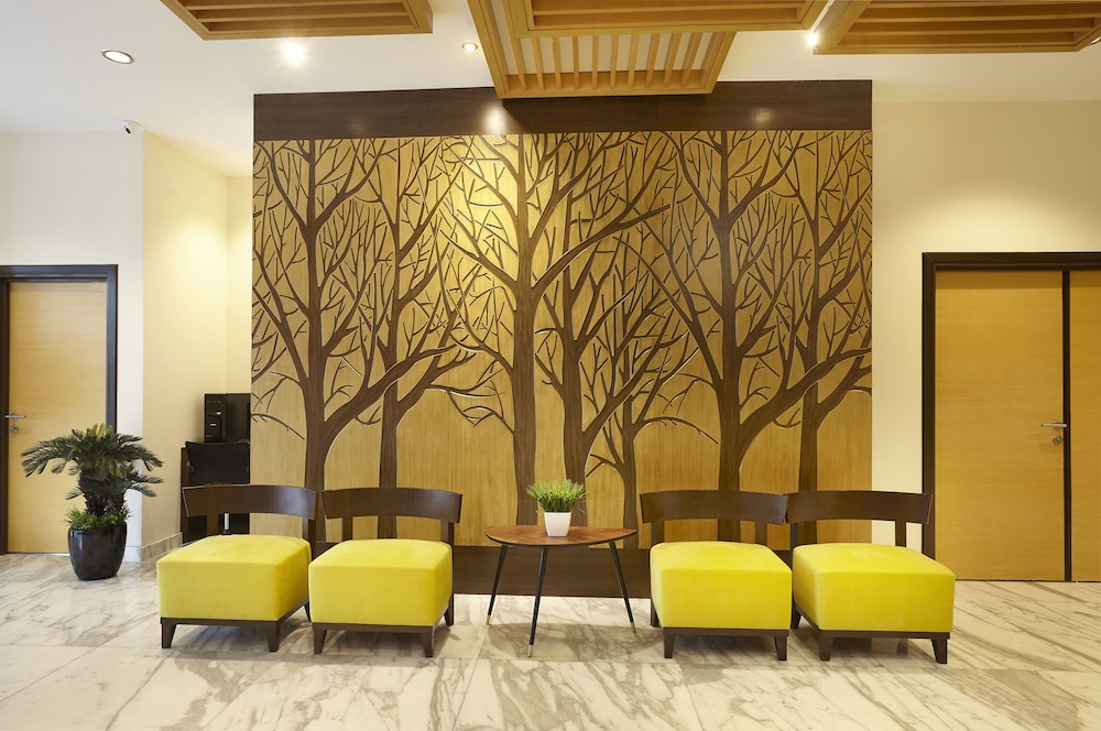 Hotel Six Seasons 6/50