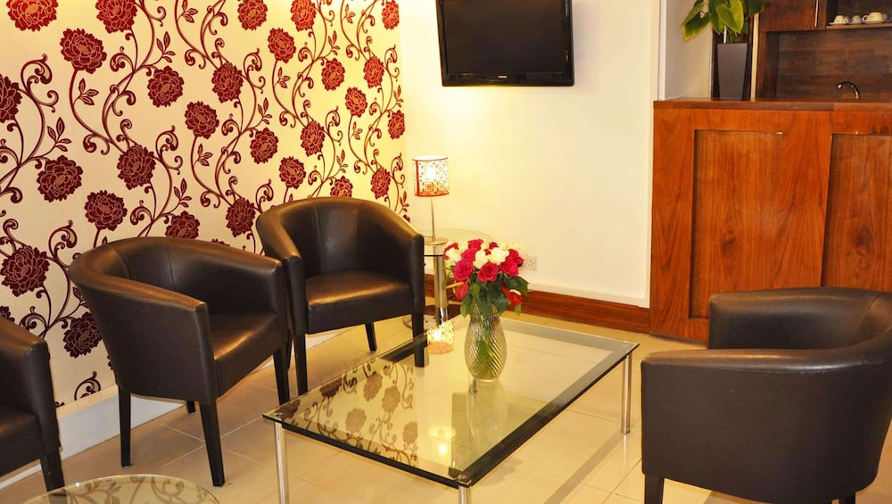 Kensington Court Hotel 36/51