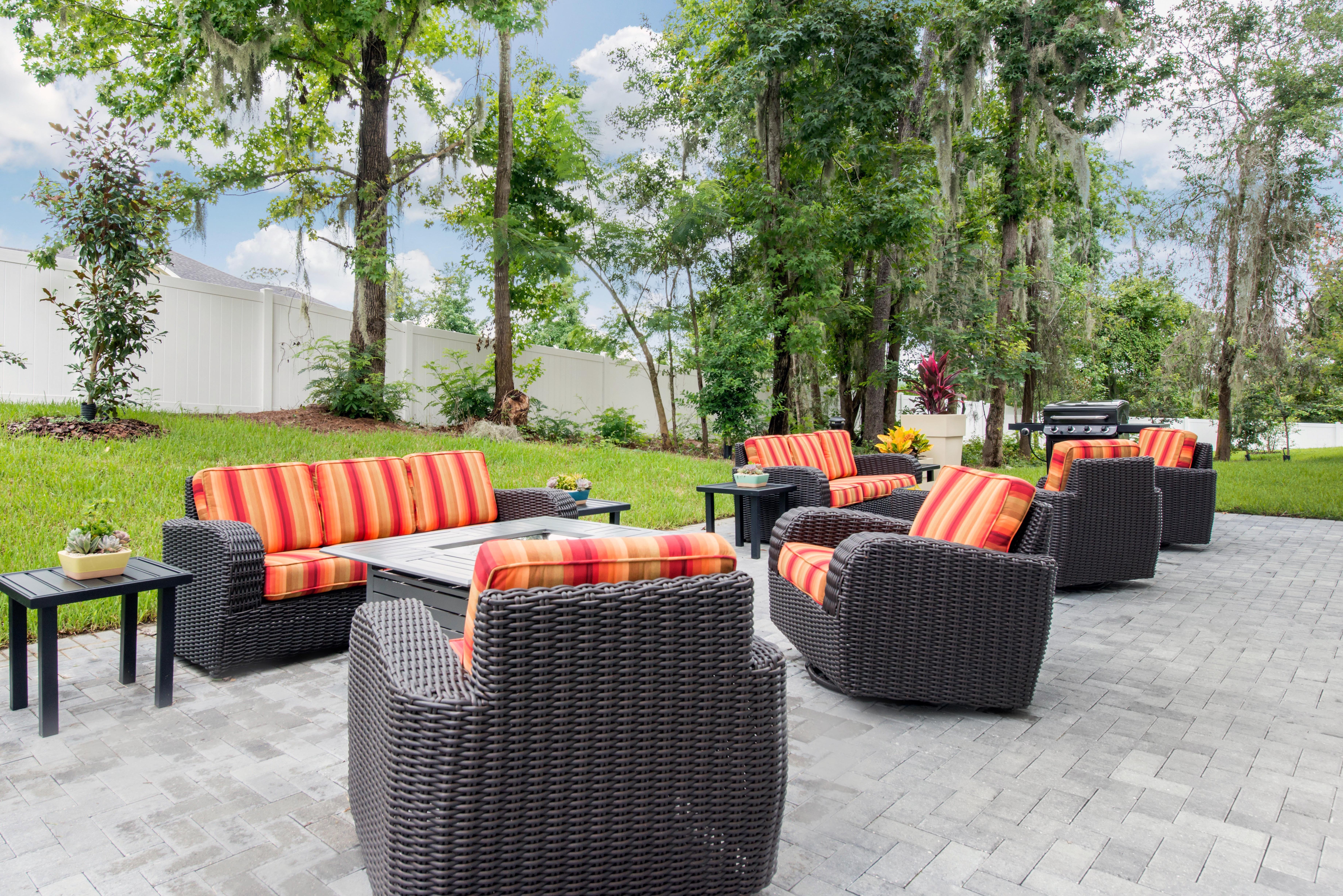 Holiday Inn Express And Suites Wildwood The Villages 72/75