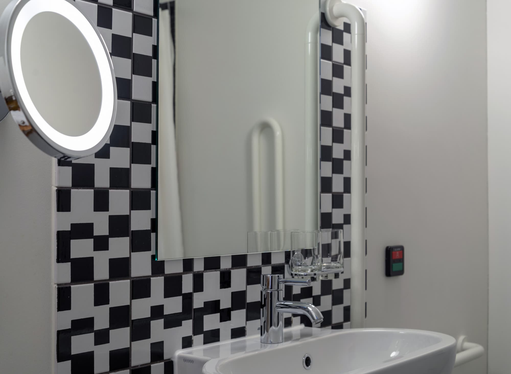Room, Queen Bed, Small, Marktgasse Hotel 6/7