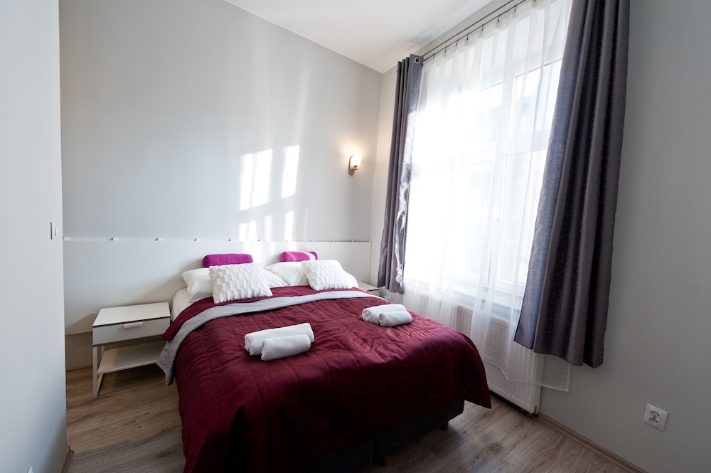Platinum Aparthotel 33/73