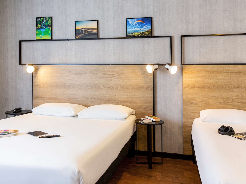 Ibis Millau 32/55