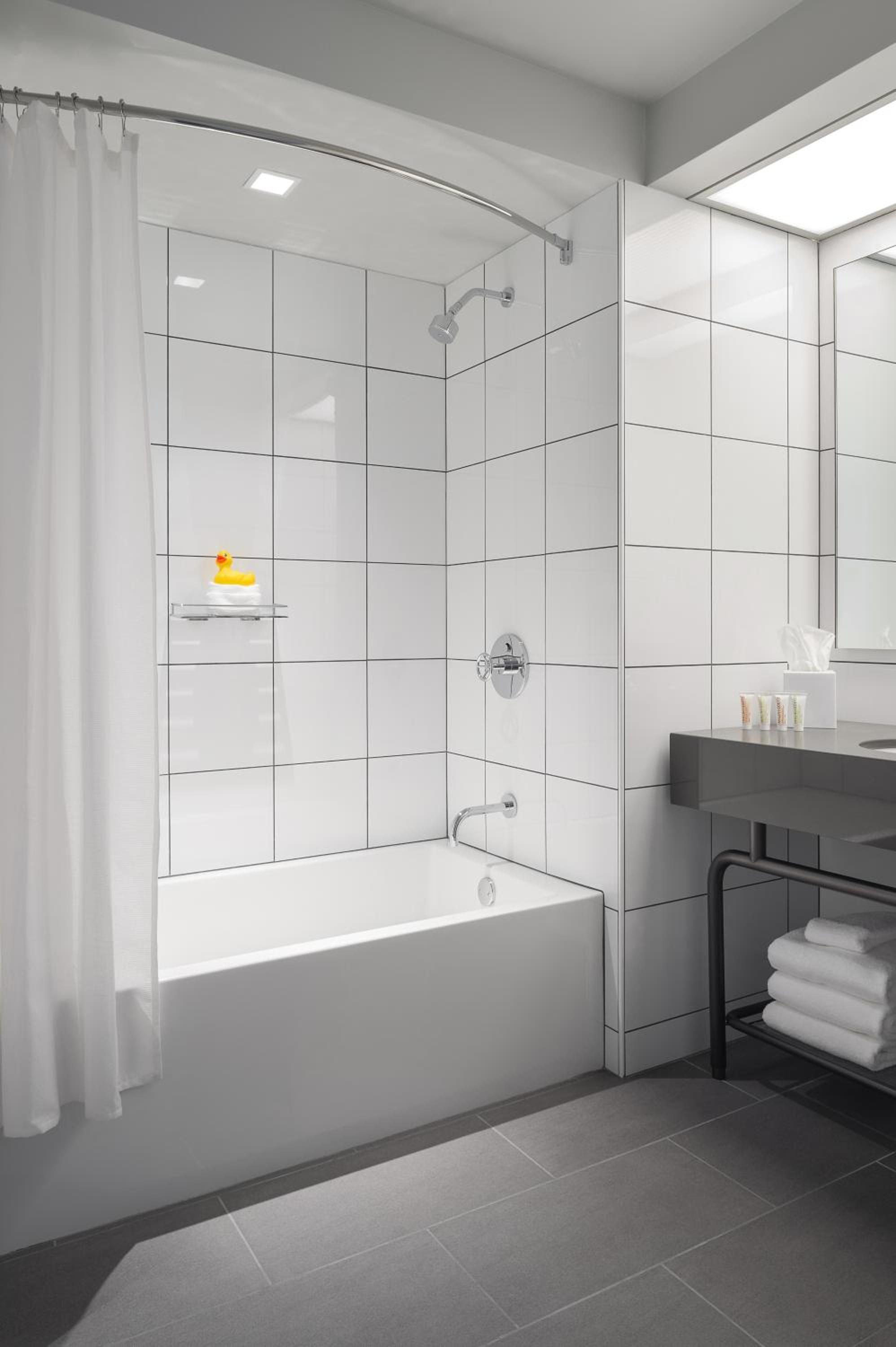 جناح استوديو، Fordson Hotel Unbound Collection by Hyatt 7/7