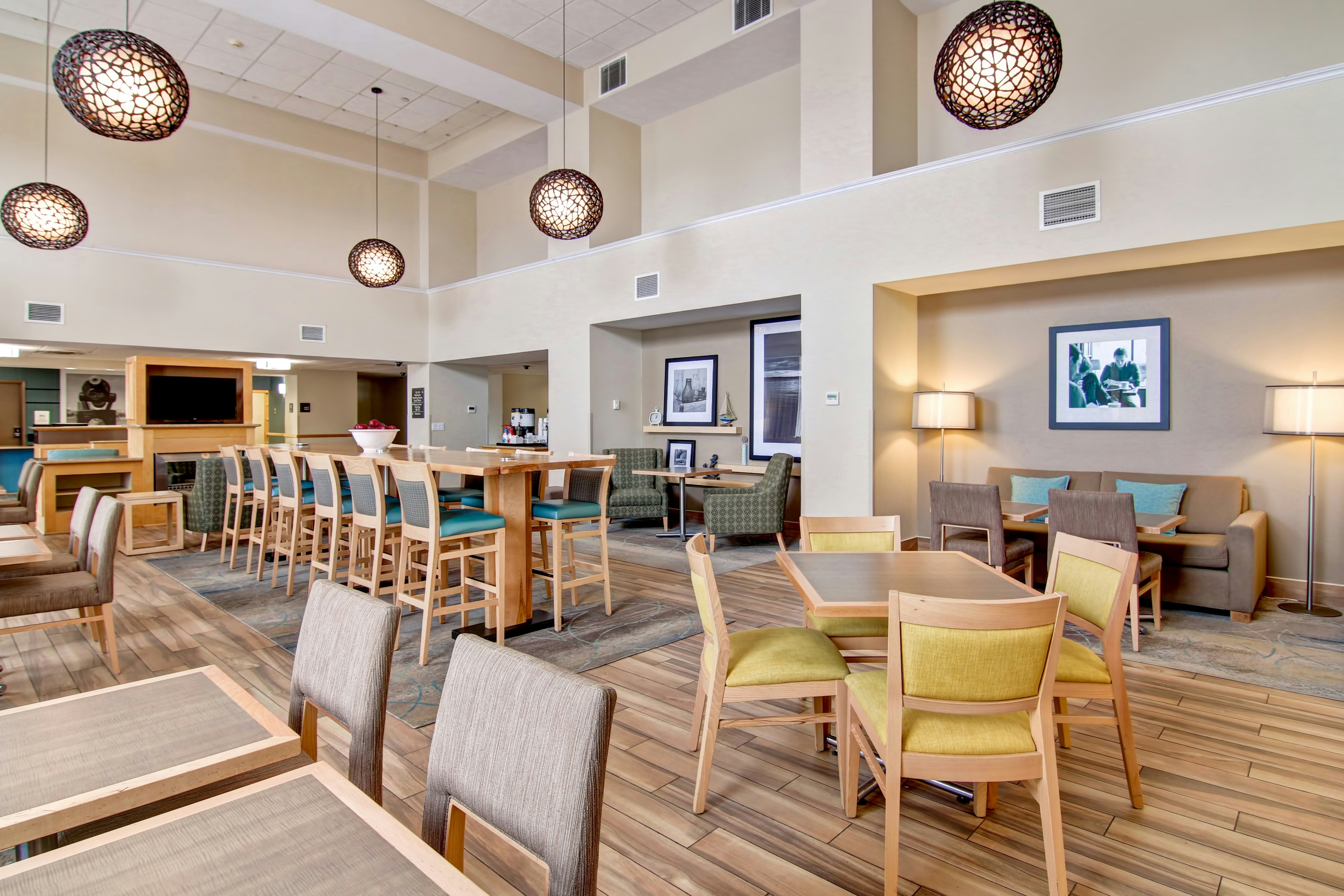 Hampton Inn & Suites by Hilton Saint John 43/57