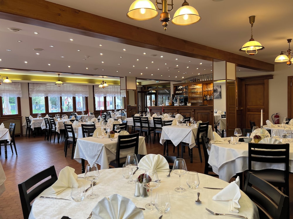 LOGIS HOTEL DES ROCHES 46/60
