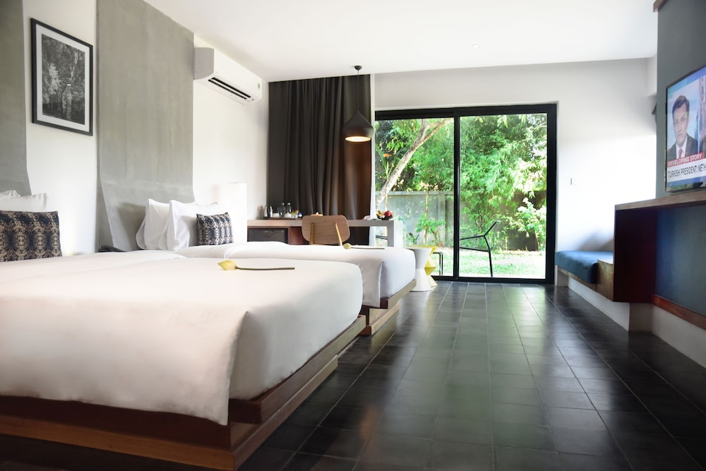 Hillocks Hotel Spa 14/60