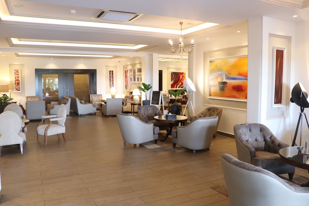 Mamba Point Hotel 22/42