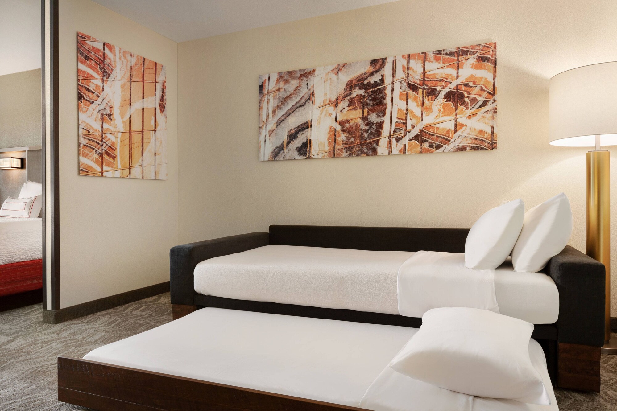 Suite, King Bed