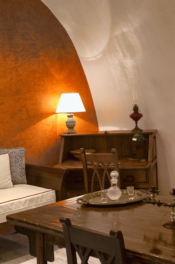 Heliophos Boutique Hotel 28/50