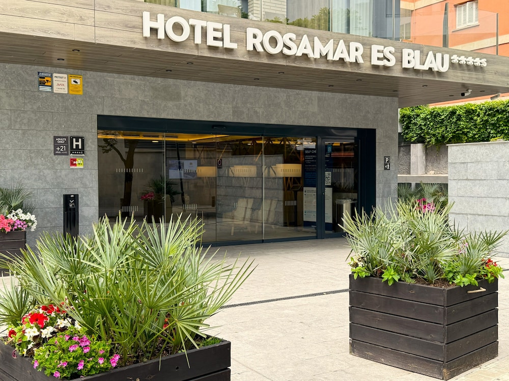 HOTEL ROSAMAR ES BLAU LLORET ADULTS ONLY in LLORET DE MAR