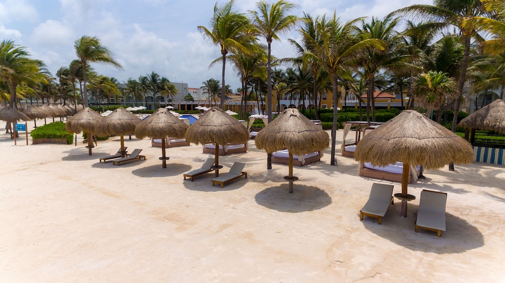 Dreams Tulum Resort Spa All Inclusive 35/70