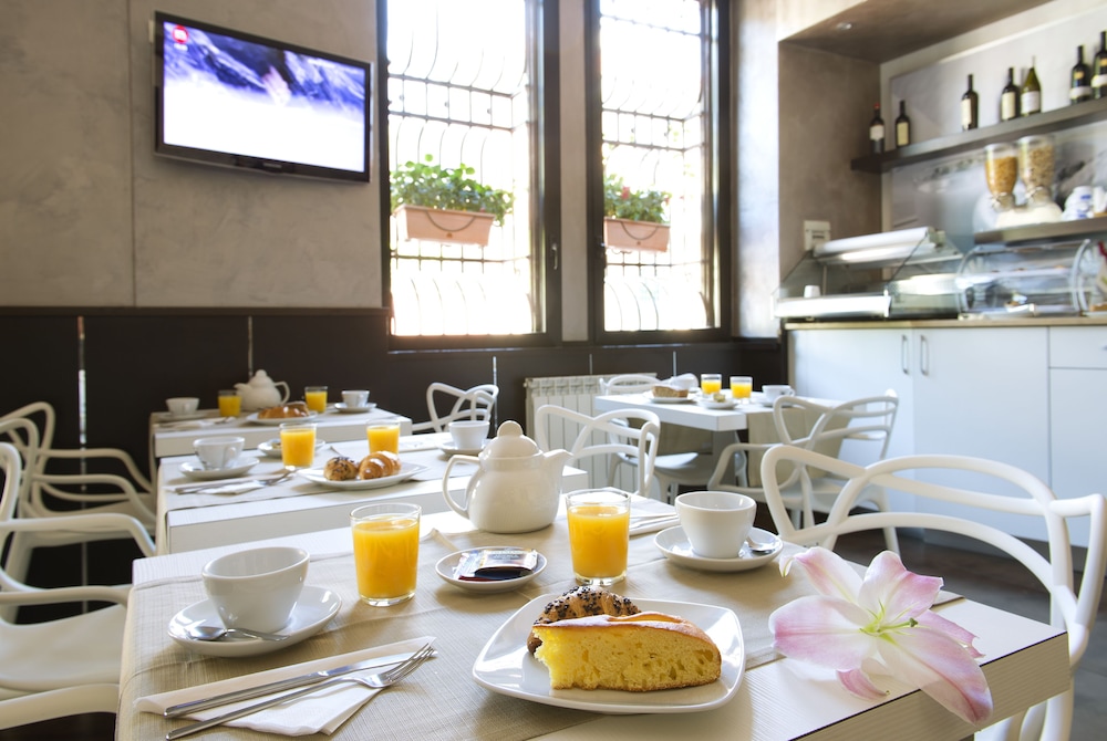 Hotel Delizia Milano 22/28