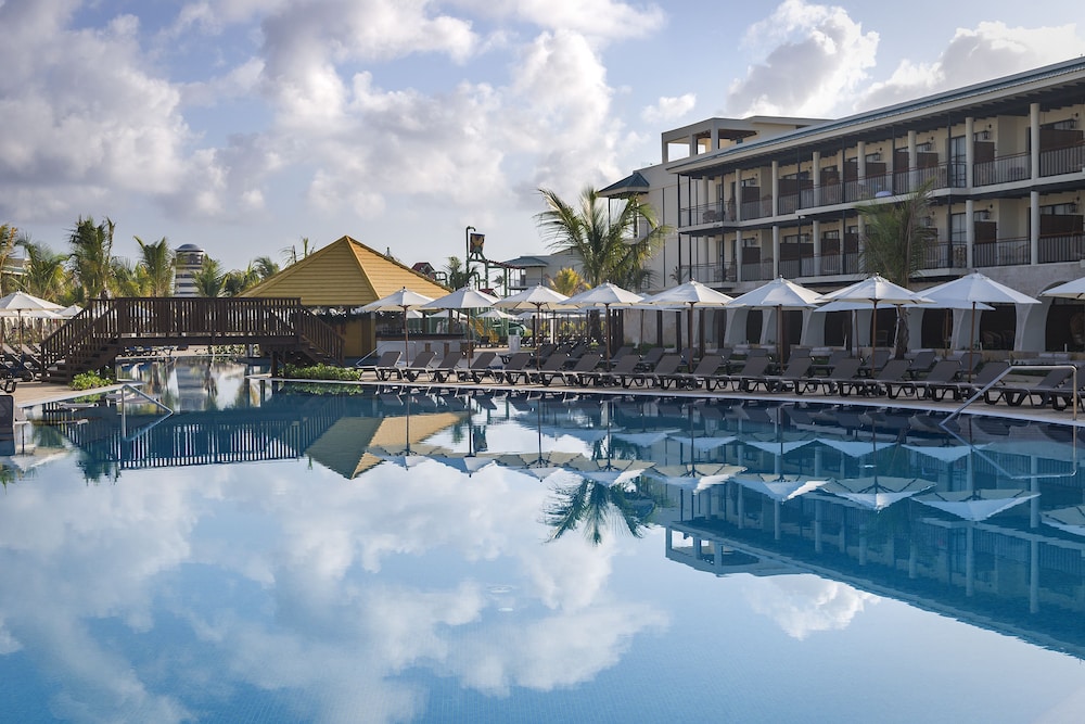 Ocean El Faro El Beso - Adult only 5/50