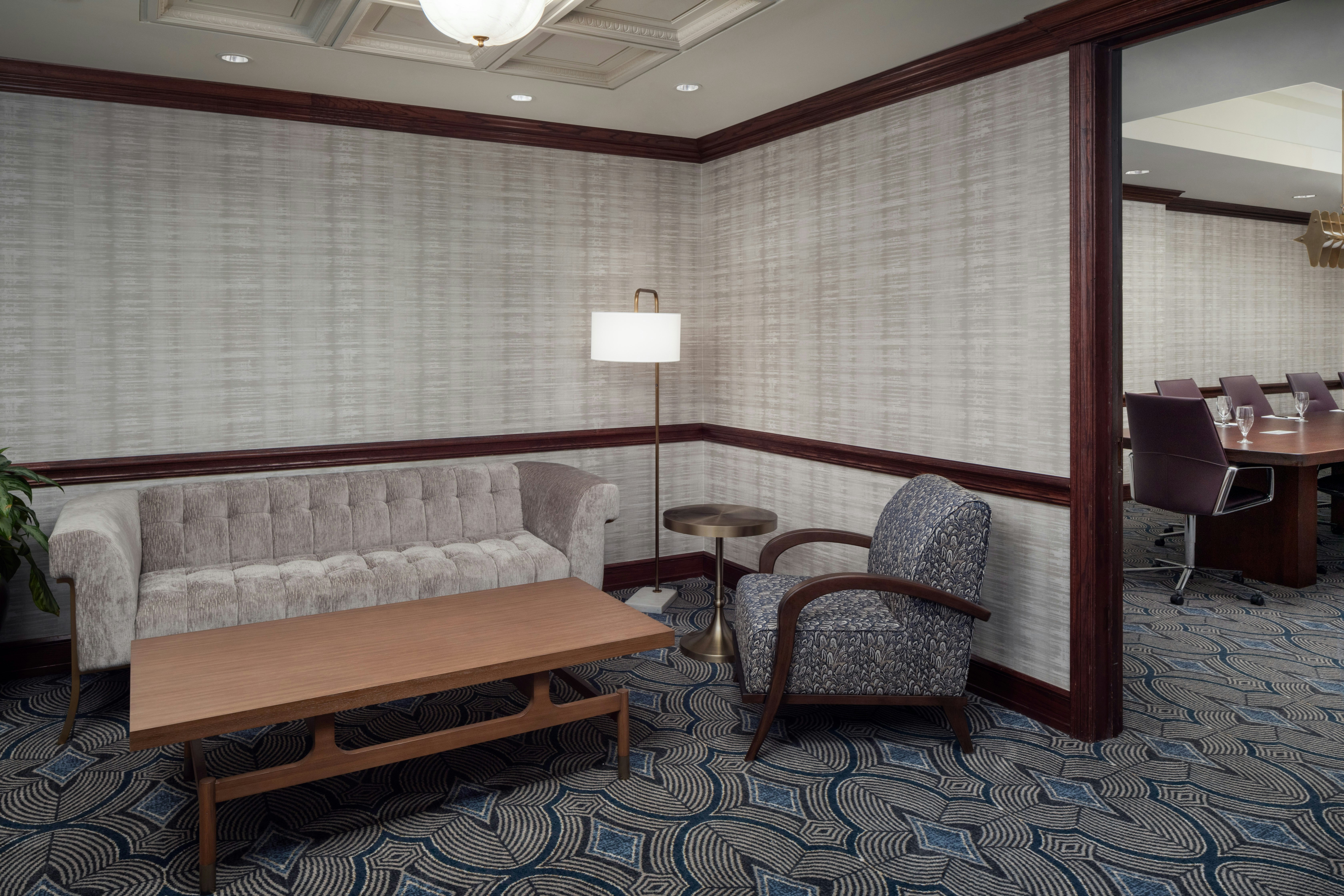 THE SKIRVIN HILTON OKLAHOMA CITY 38/65