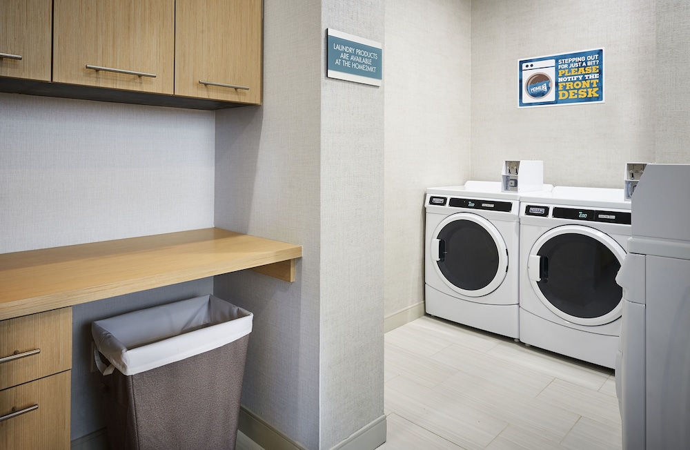 Home2 Suites by Hilton Palm Bay Melbourne I 95 24/40