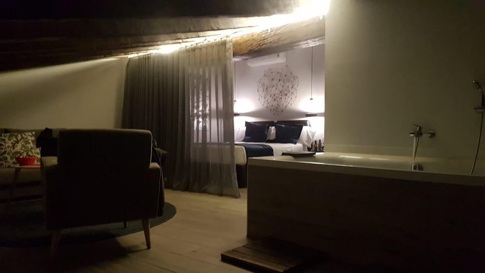 Hotel El Siglo 7/64