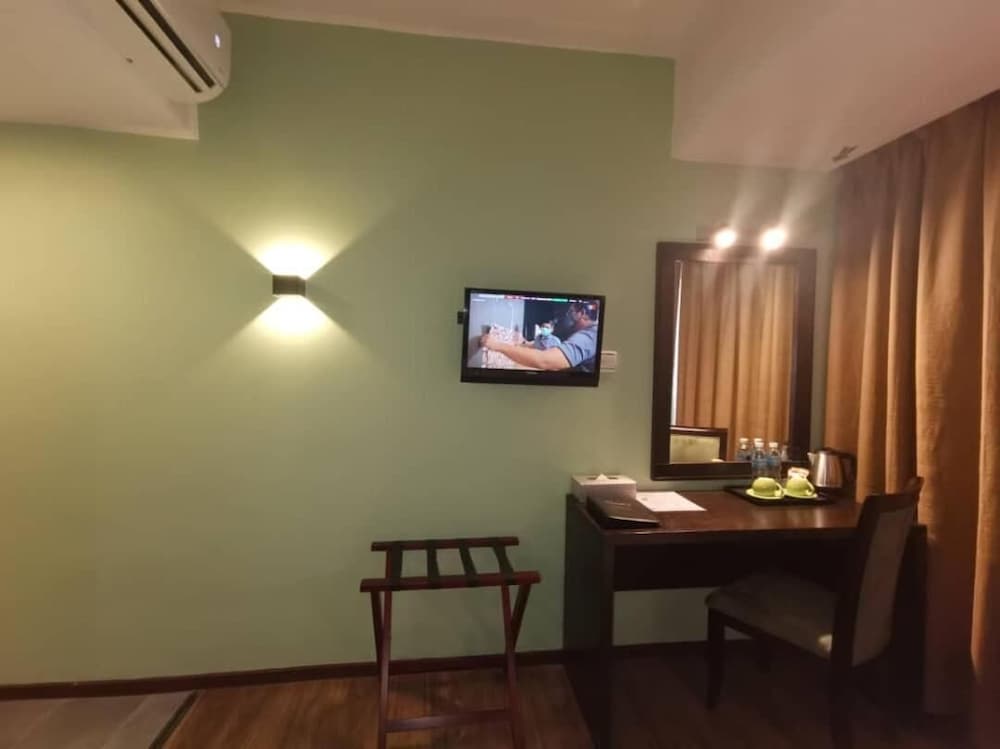 2 Inn 1 Boutique Hotel &amp; Spa 27/38