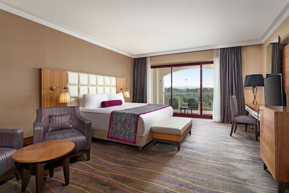 TERRACE SUITE