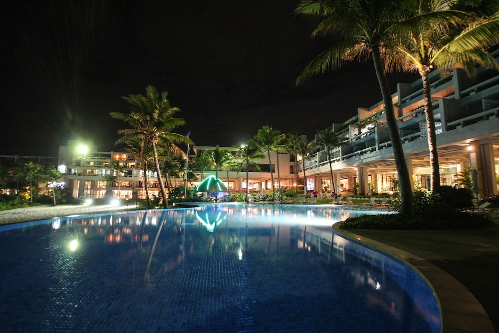 Hotel Moon Beach Okinawa 62/68