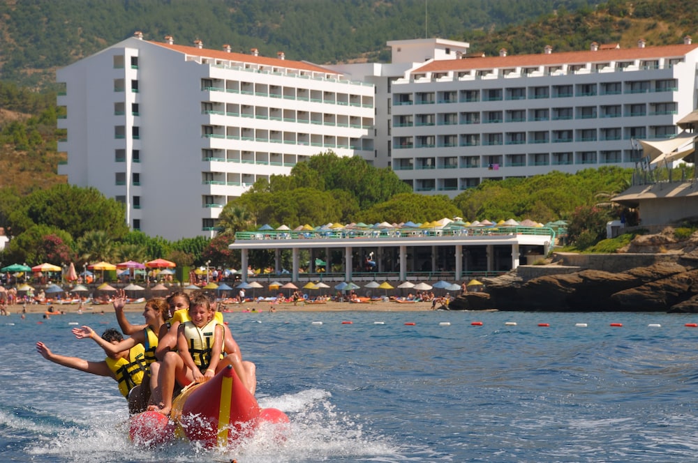 Grand Efe Hotel 33/35