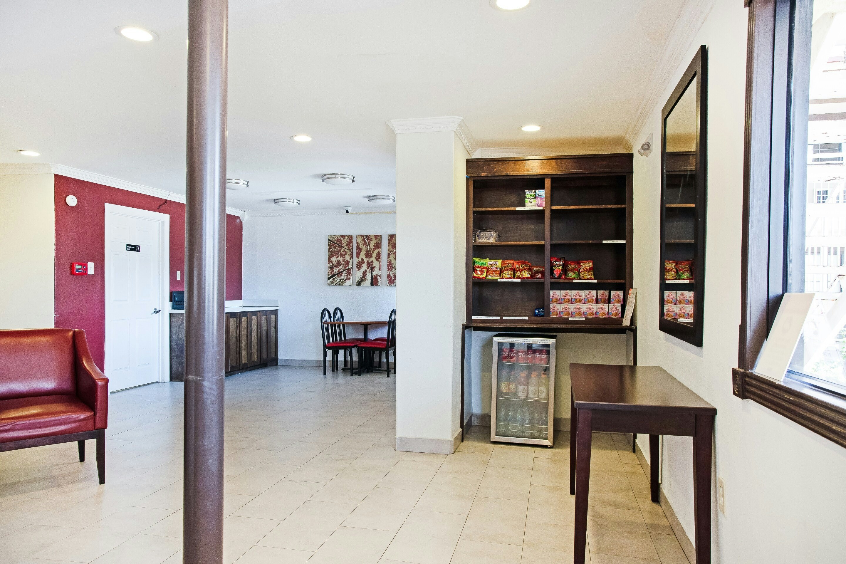 OYO Hotel McAllen Airport South 40/61