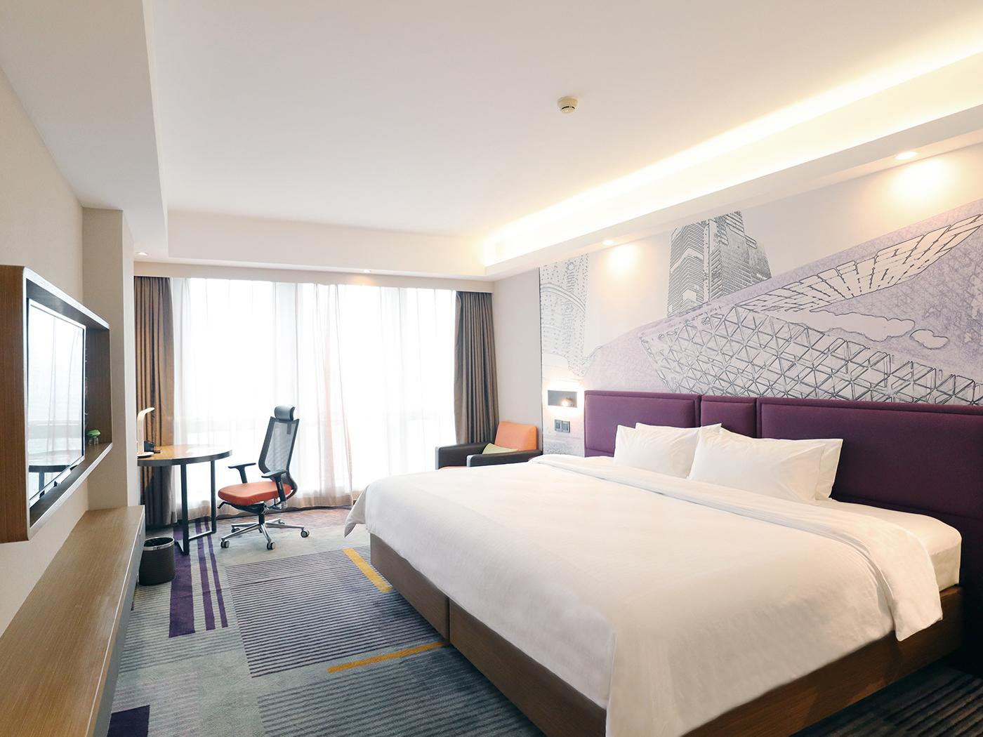 Hollywood, Double Bed