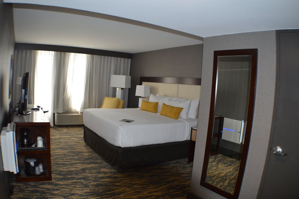 Wyndham Lancaster Resort and Convention Center 12/50