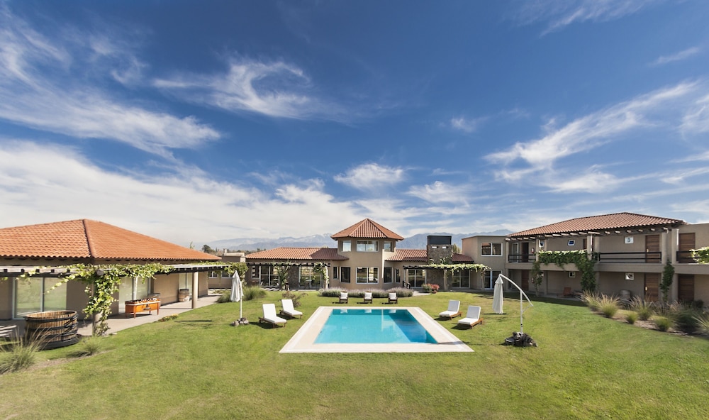 VILLA MANSA WINE HOTEL 28/64