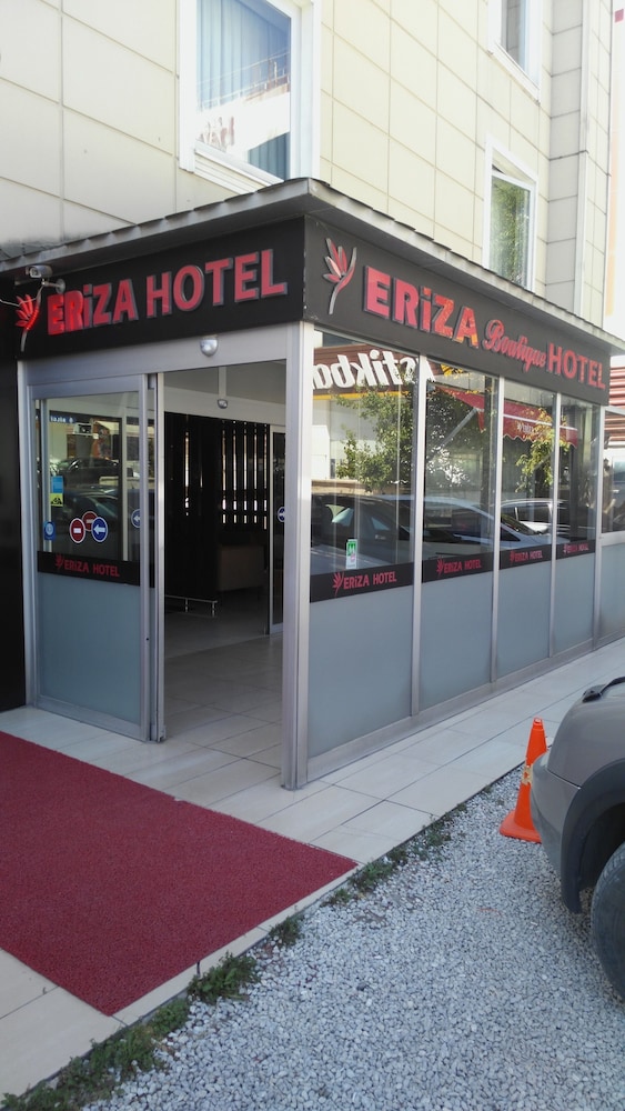 Eriza Boutique Hotel 25/29