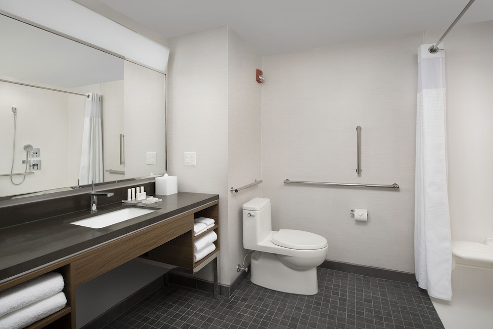 Courtyard by Marriott Indianapolis Plainfield 7/49