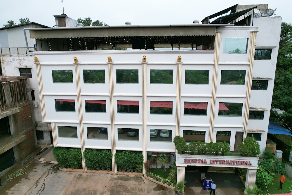 Hotel Sheetal International 3/52